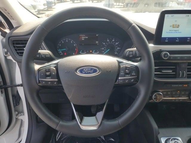 used 2022 Ford Escape car, priced at $23,500