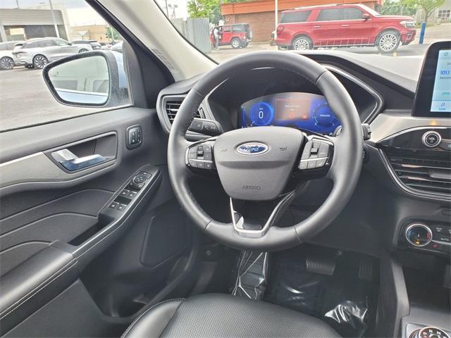 used 2022 Ford Escape car, priced at $26,900