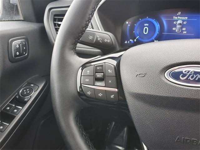 used 2022 Ford Escape car, priced at $26,900