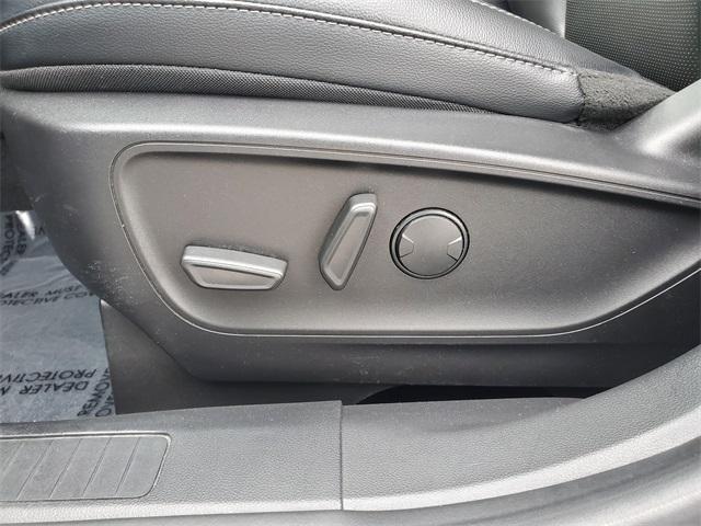 used 2022 Ford Escape car, priced at $26,900