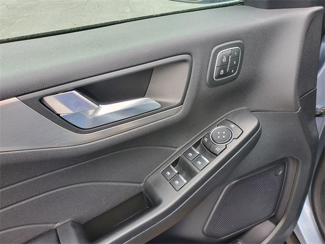 used 2022 Ford Escape car, priced at $26,900