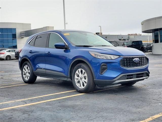 used 2023 Ford Escape car, priced at $23,500