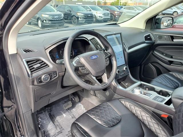 used 2024 Ford Edge car, priced at $35,900