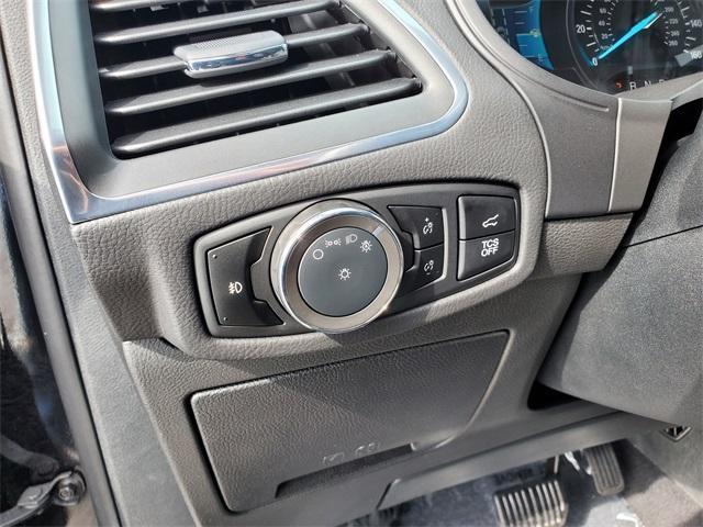 used 2024 Ford Edge car, priced at $35,900