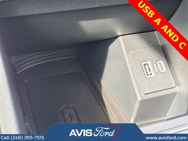 used 2024 Ford Edge car, priced at $35,900