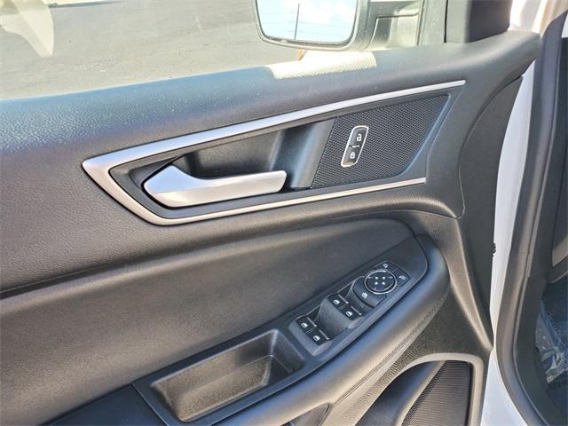 used 2022 Ford Edge car, priced at $23,900