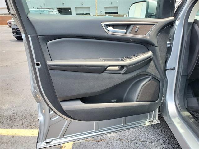 used 2022 Ford Edge car, priced at $27,900