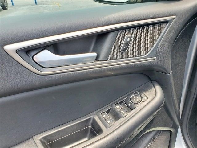 used 2022 Ford Edge car, priced at $27,900
