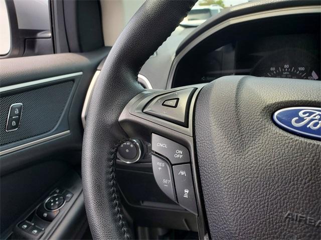 used 2022 Ford Edge car, priced at $27,900