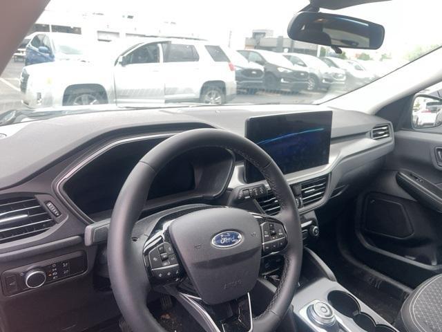 used 2023 Ford Escape car, priced at $25,900