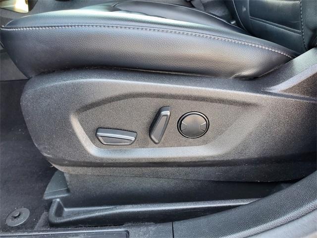 used 2022 Ford Edge car, priced at $24,900