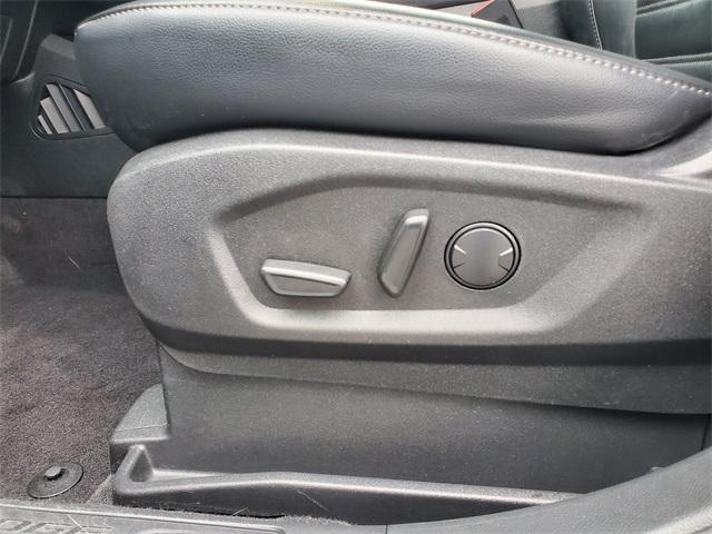 used 2024 Ford Edge car, priced at $24,900