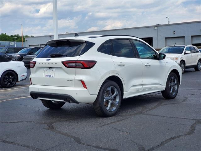 used 2024 Ford Escape car, priced at $25,500