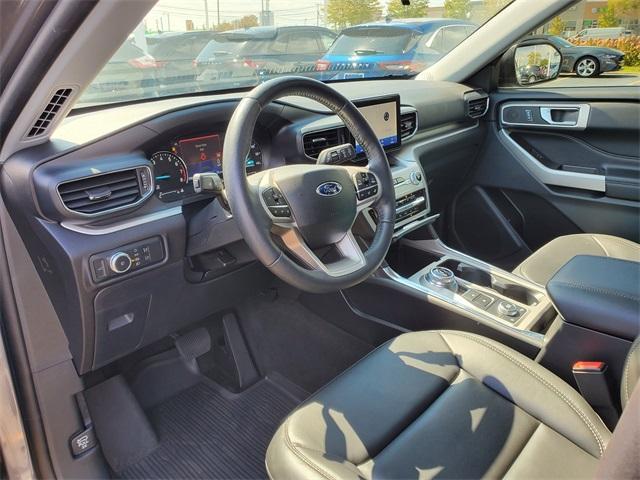 used 2022 Ford Explorer car, priced at $32,900