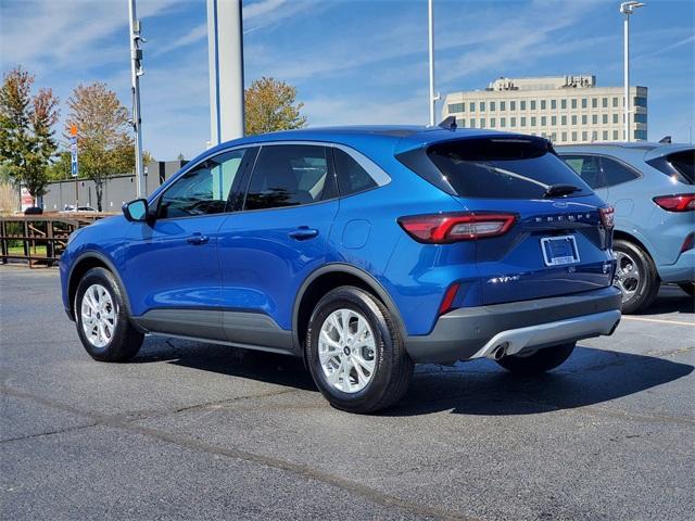 used 2023 Ford Escape car, priced at $22,500