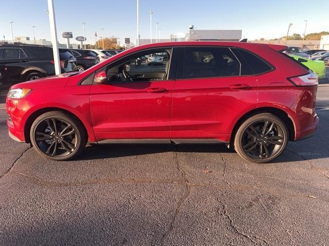 used 2024 Ford Edge car, priced at $39,900