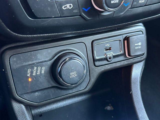 used 2020 Jeep Renegade car, priced at $15,997