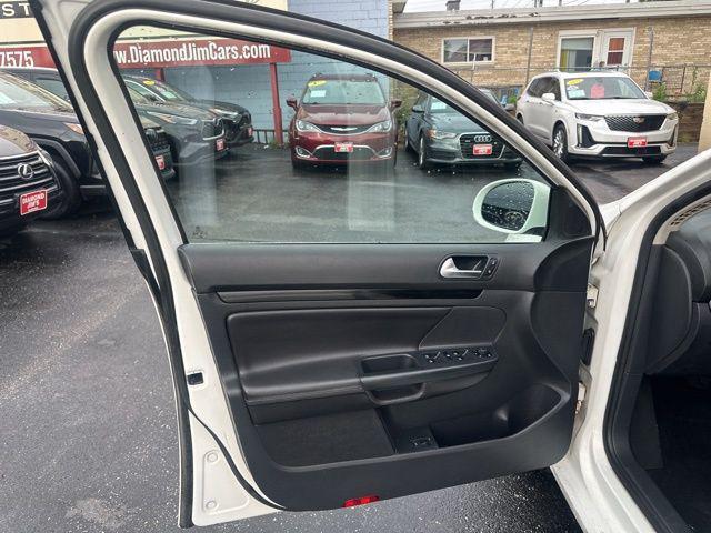 used 2012 Volkswagen Jetta SportWagen car, priced at $5,997