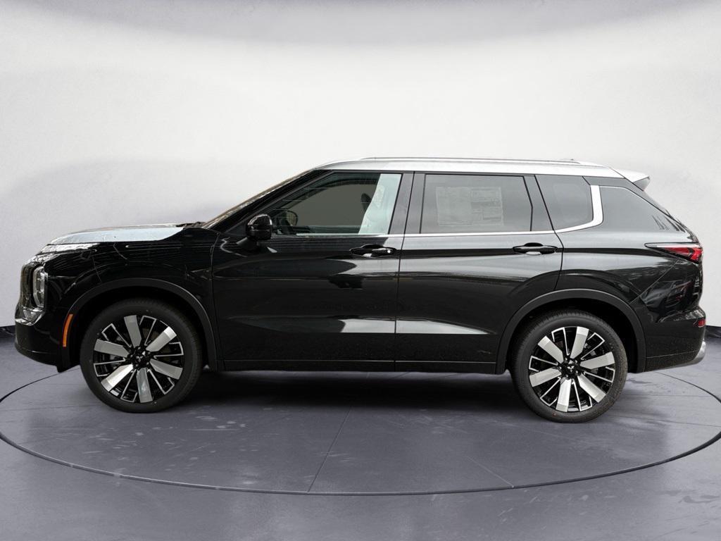 new 2025 Mitsubishi Outlander car, priced at $46,640