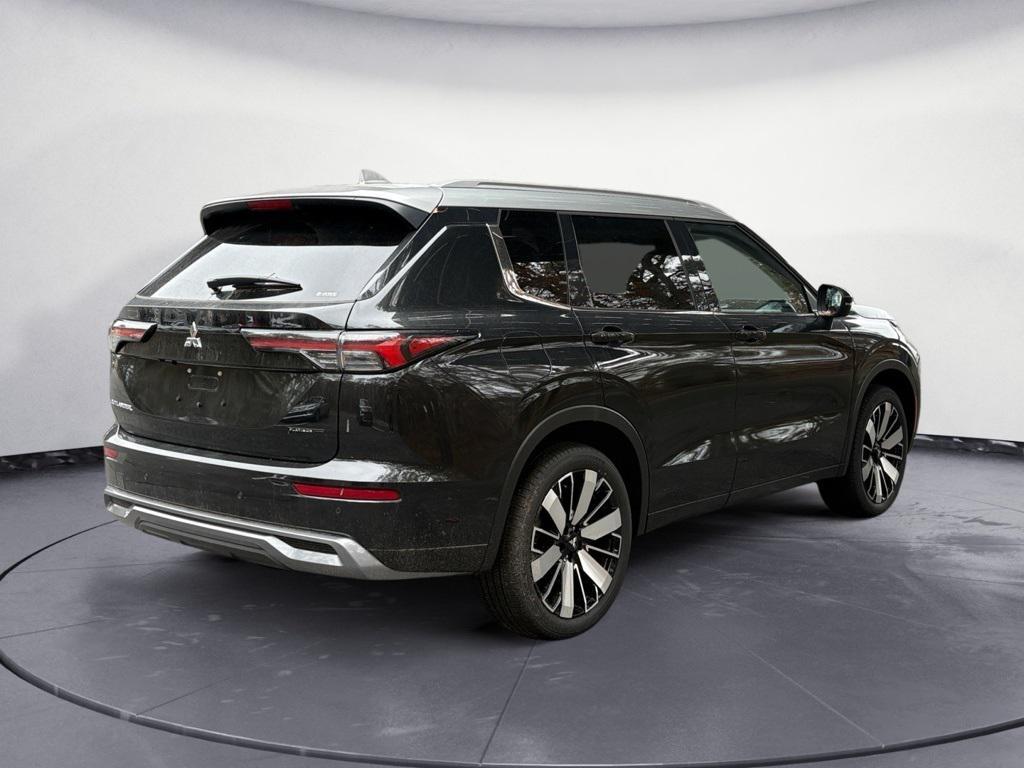 new 2025 Mitsubishi Outlander car, priced at $46,640