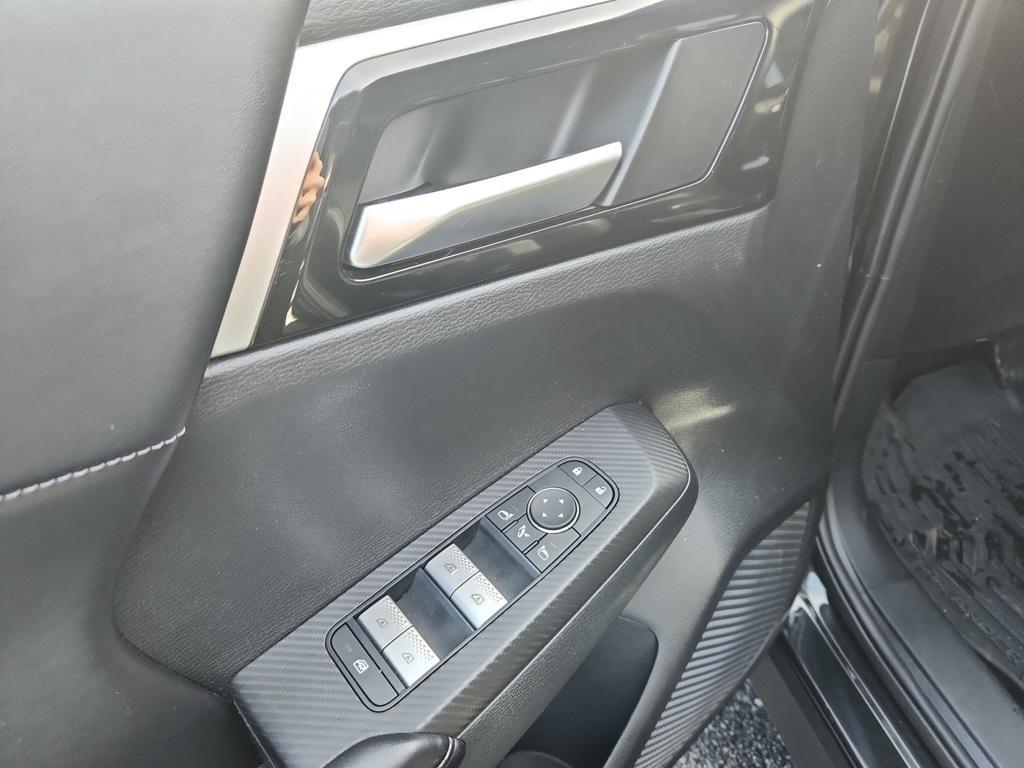 used 2024 Mitsubishi Outlander car, priced at $27,900