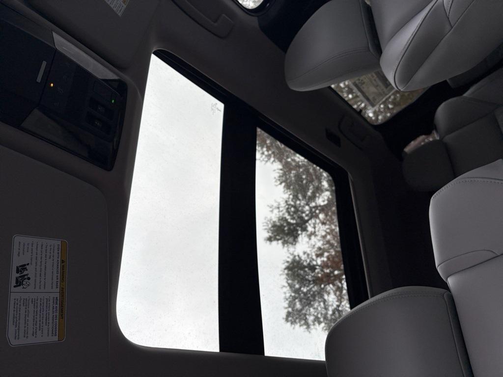 new 2025 Mitsubishi Outlander car, priced at $46,640