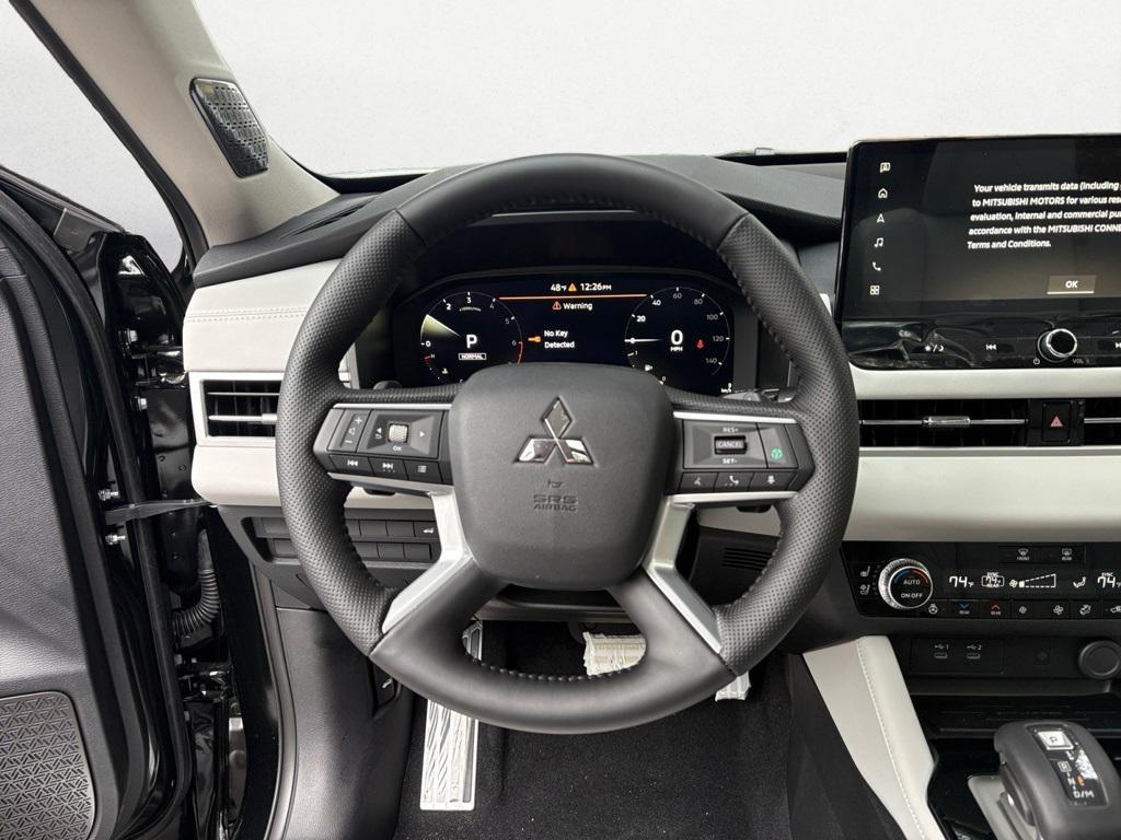 new 2025 Mitsubishi Outlander car, priced at $46,640