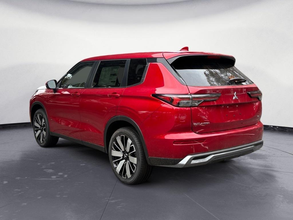 new 2025 Mitsubishi Outlander car, priced at $38,280