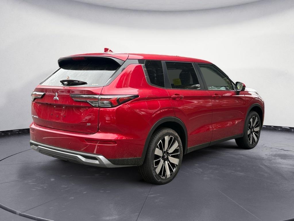 new 2025 Mitsubishi Outlander car, priced at $38,280