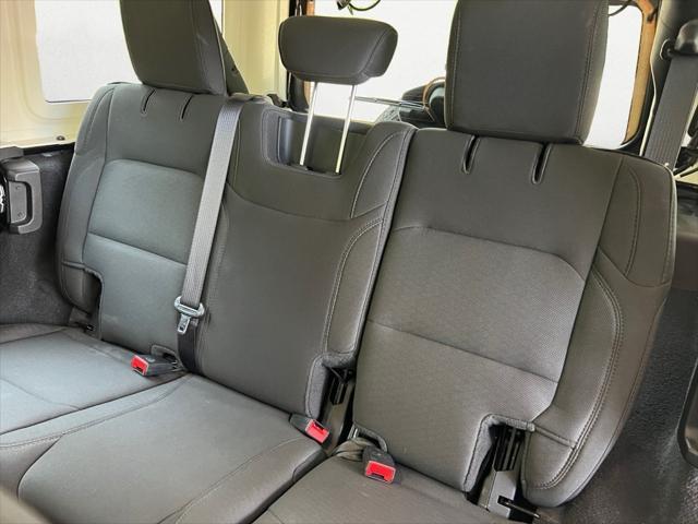 used 2021 Jeep Wrangler Unlimited car, priced at $33,900