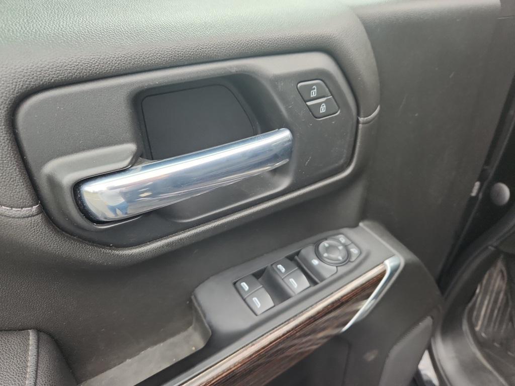 used 2021 GMC Sierra 1500 car, priced at $35,900