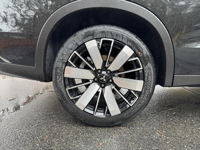 new 2025 Mitsubishi Outlander car, priced at $37,425