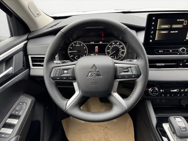 new 2025 Mitsubishi Outlander car, priced at $37,425