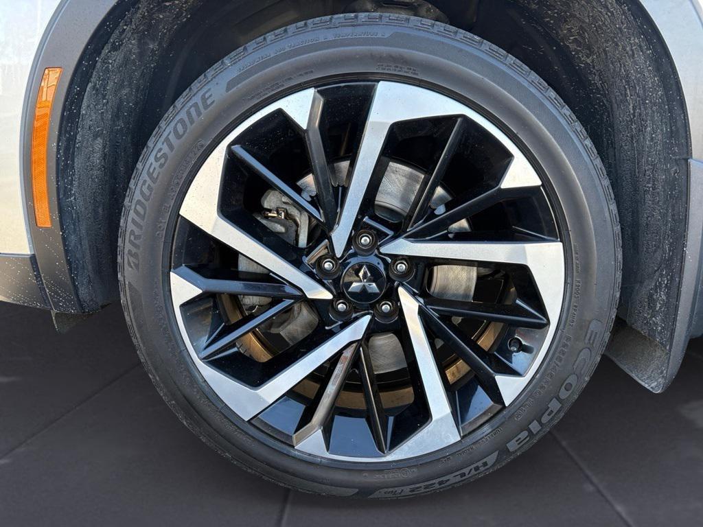 used 2023 Mitsubishi Outlander car, priced at $24,500