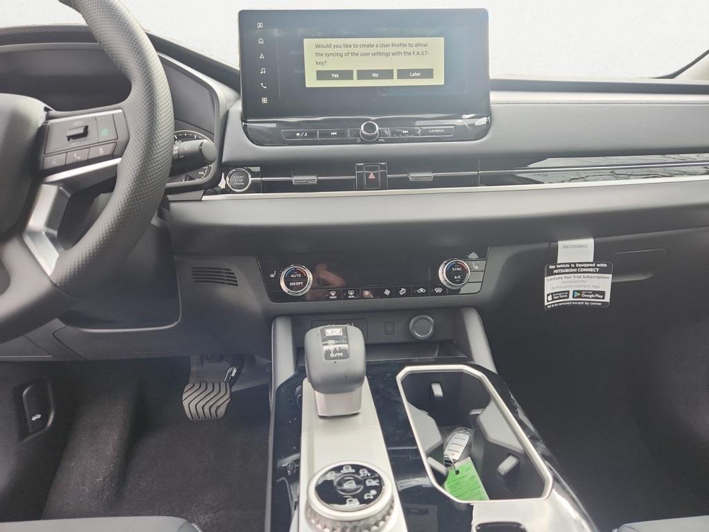 new 2025 Mitsubishi Outlander car, priced at $42,485