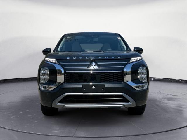 new 2025 Mitsubishi Outlander car, priced at $40,350
