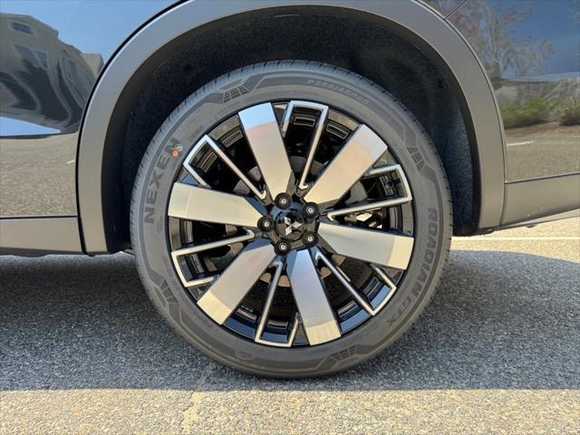 new 2025 Mitsubishi Outlander car, priced at $40,350