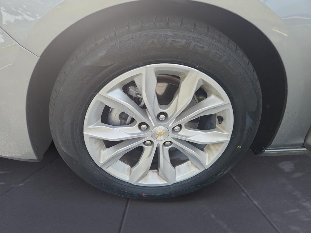 used 2024 Chevrolet Malibu car, priced at $18,995