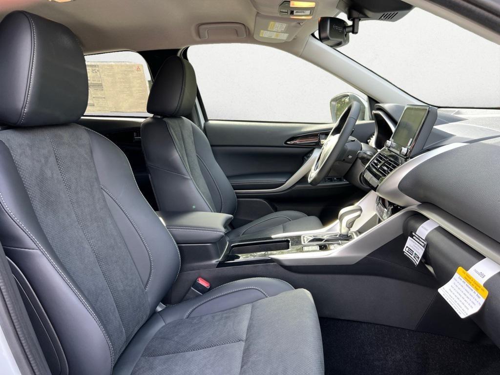 new 2025 Mitsubishi Eclipse Cross car, priced at $30,095