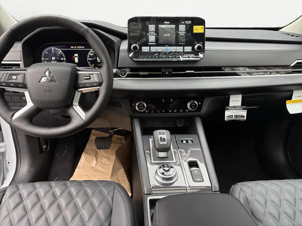 new 2025 Mitsubishi Outlander PHEV car, priced at $50,130