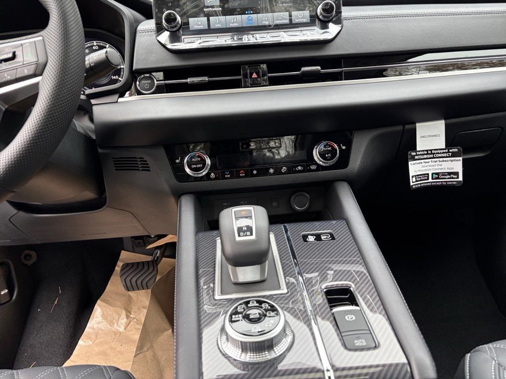 new 2025 Mitsubishi Outlander PHEV car, priced at $50,130