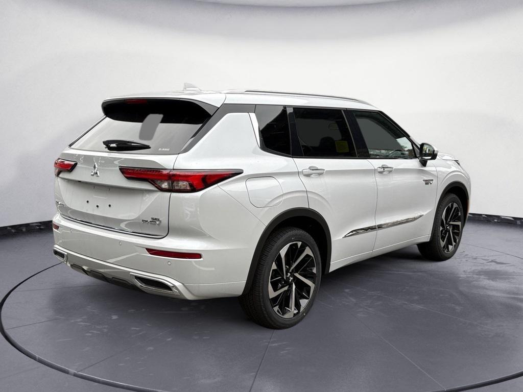 new 2025 Mitsubishi Outlander PHEV car, priced at $50,130