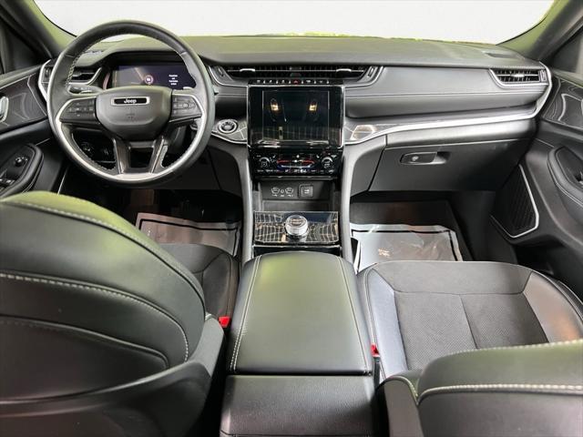 used 2022 Jeep Grand Cherokee car, priced at $31,900