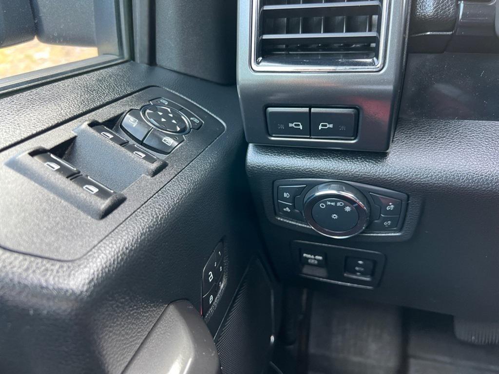 used 2019 Ford F-150 car, priced at $32,900