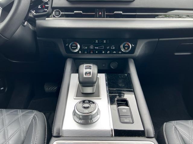 used 2023 Mitsubishi Outlander car, priced at $30,900
