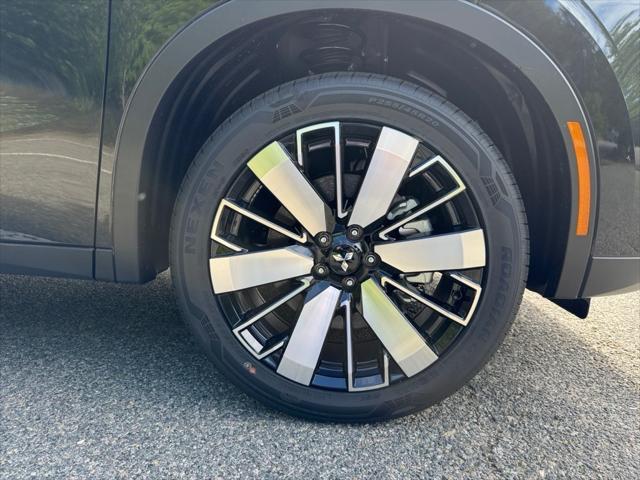 new 2025 Mitsubishi Outlander car, priced at $37,160