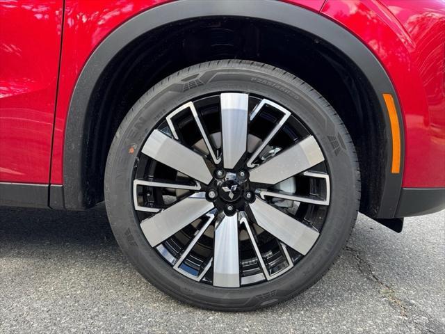 new 2025 Mitsubishi Outlander car, priced at $40,565
