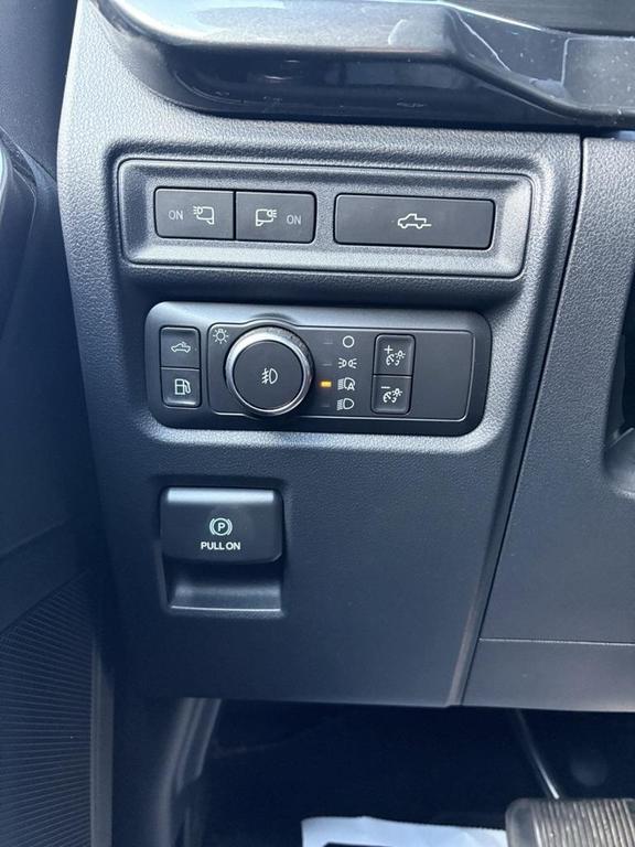 used 2021 Ford F-150 car, priced at $37,900