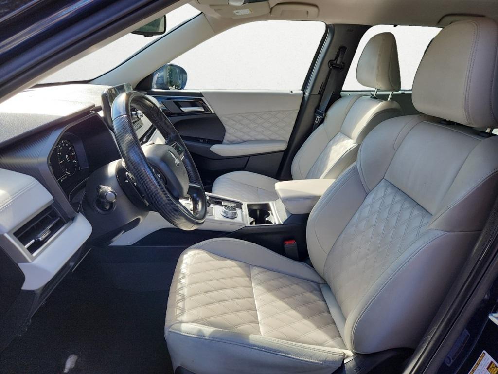 used 2023 Mitsubishi Outlander car, priced at $25,495
