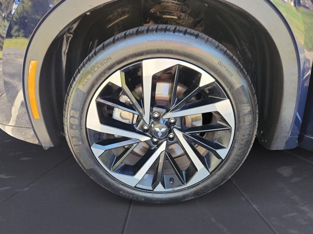 used 2023 Mitsubishi Outlander car, priced at $25,495